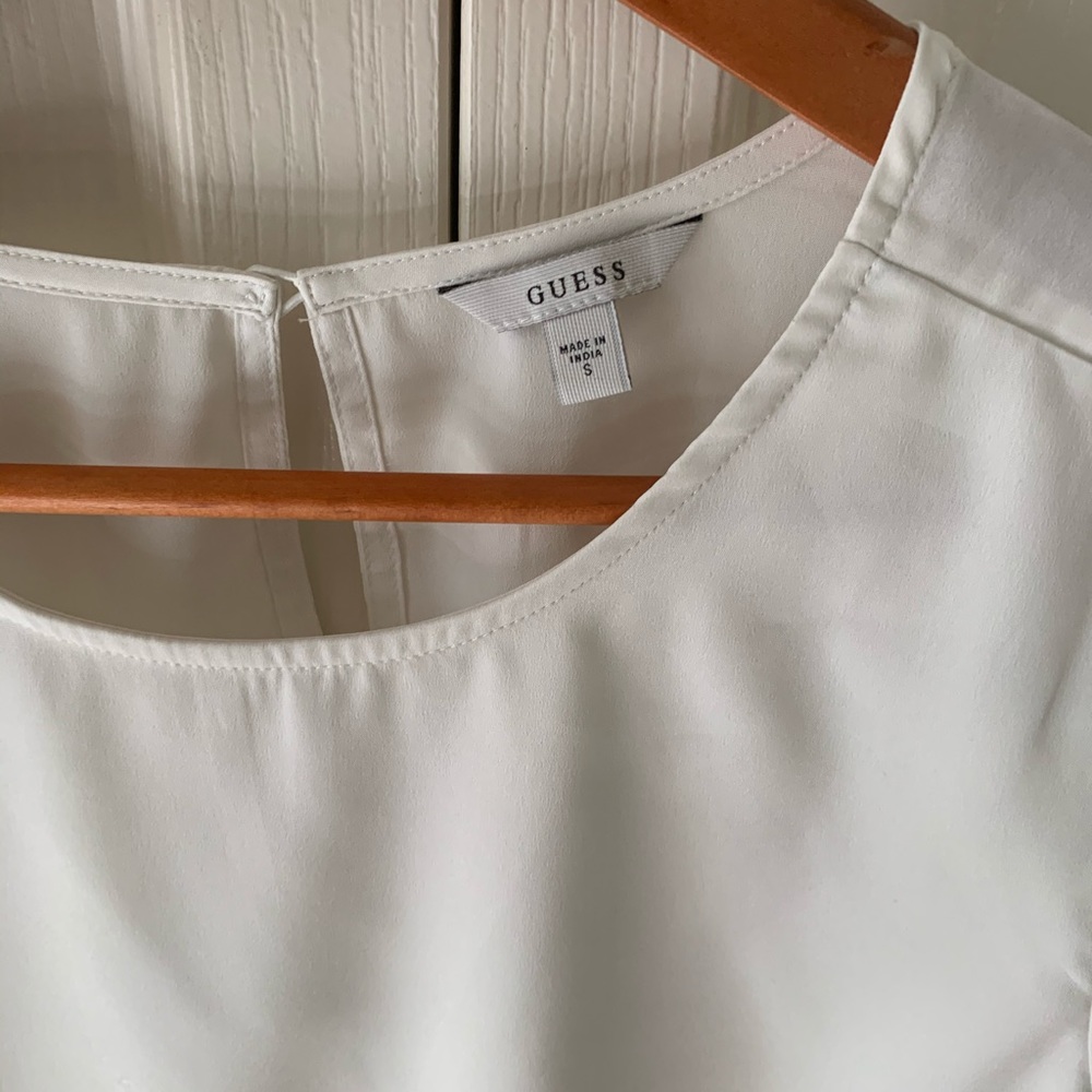 GUESS WHITE TOP - Picture 4 of 10